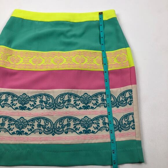 Champagne and strawberry medium skirt NWT - Picture 5 of 7